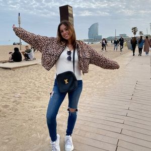 Cheetah cropped puffer